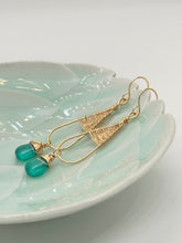 Load image into Gallery viewer, Wire Wrapped Gold Teardrop Earring
