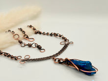 Load image into Gallery viewer, Quartz Antiqued Copper Necklace
