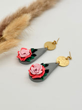 Load image into Gallery viewer, Peony Flower Earring
