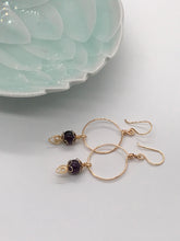 Load image into Gallery viewer, Simple Amethyst Earring
